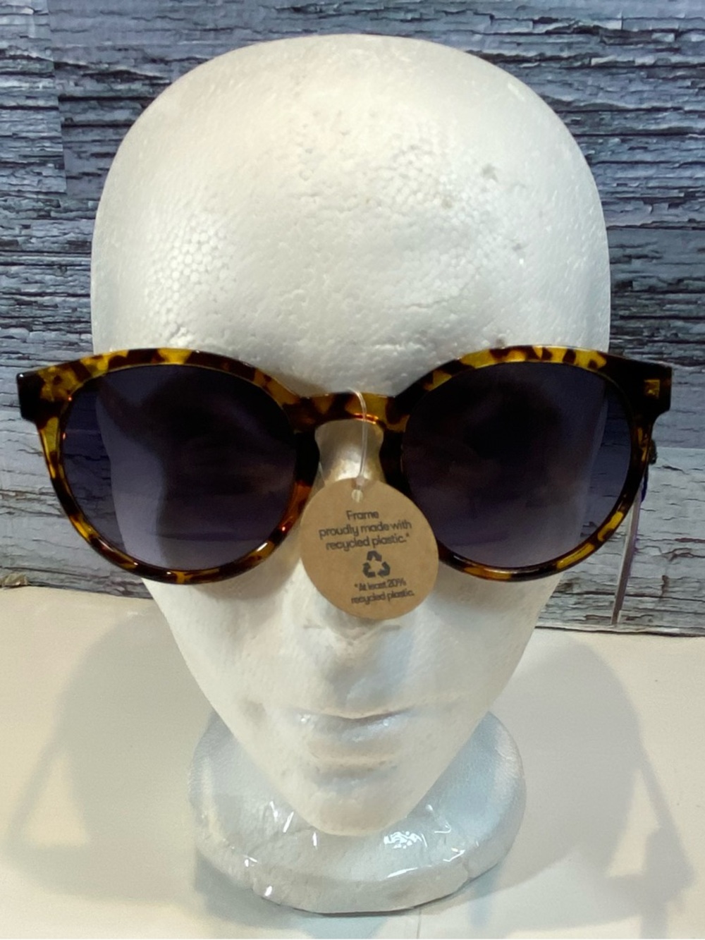 Quo Beauty Classic Round Frames Tortoise Brown Sunglasses 100% UVA